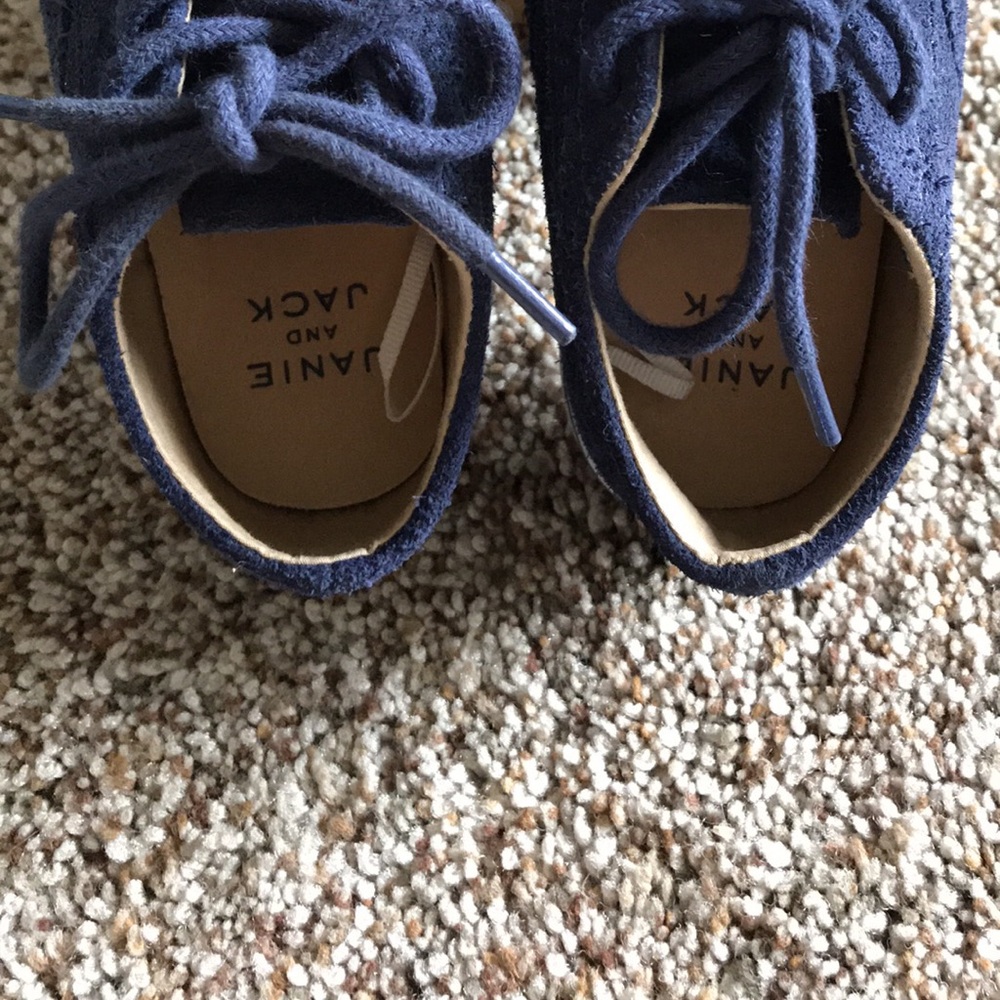 Beautiful leather Janie and jack shoes excellent condition